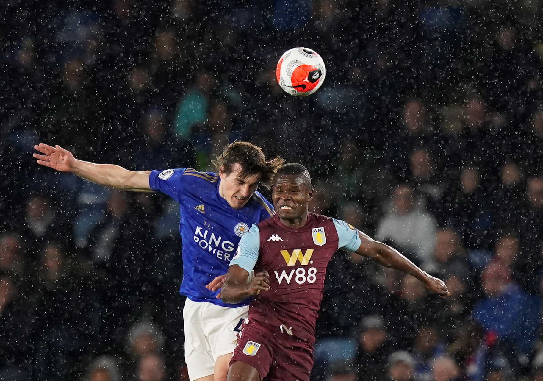 压力下激发 压力下激发